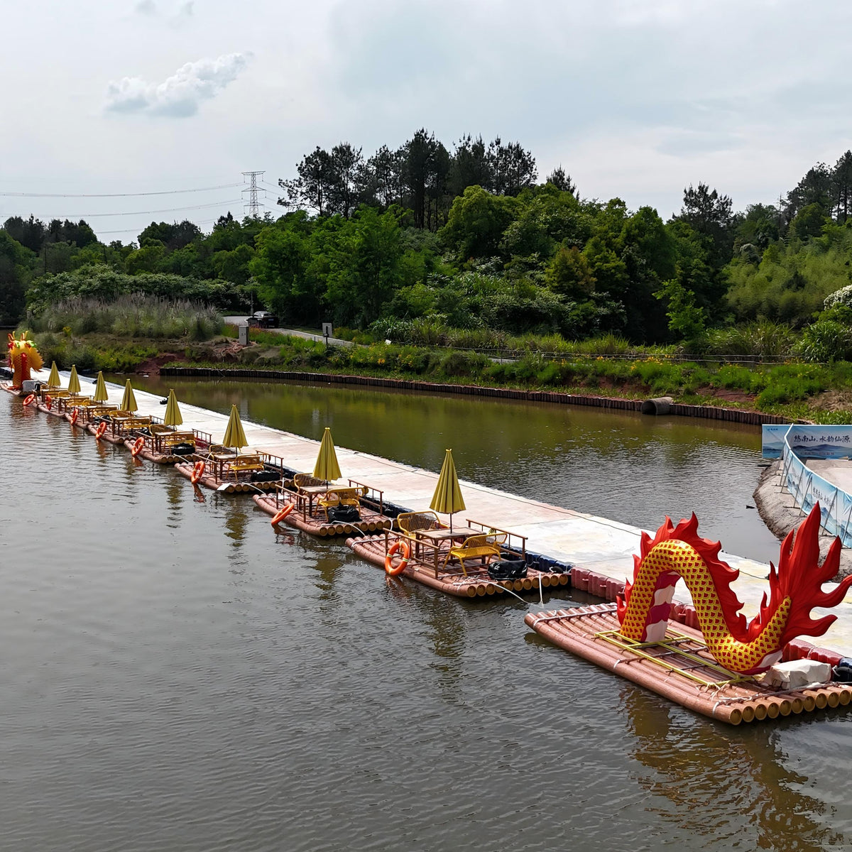PVC bamboo raft bamboo row boat scenic spot water performance sightseeing tour dragon boat fishing rafting boat plastic pipe customization
